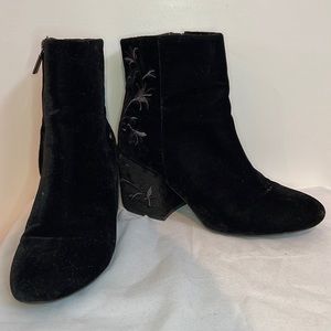 Kenneth Cole Renna Velvet Booties